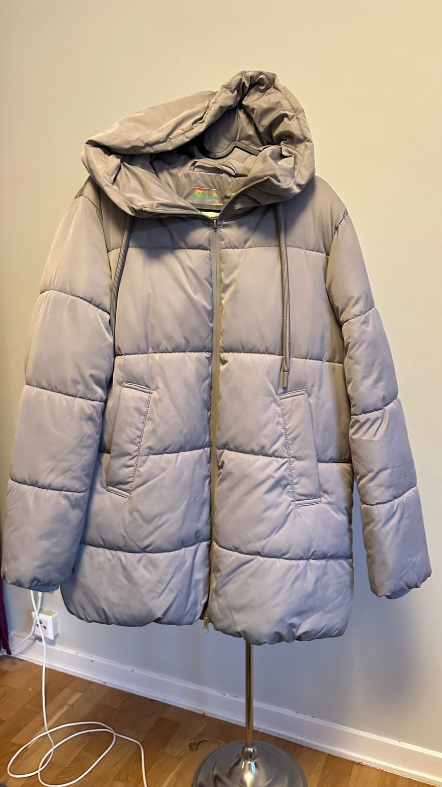 Women's Winter Jacket – Second Hand